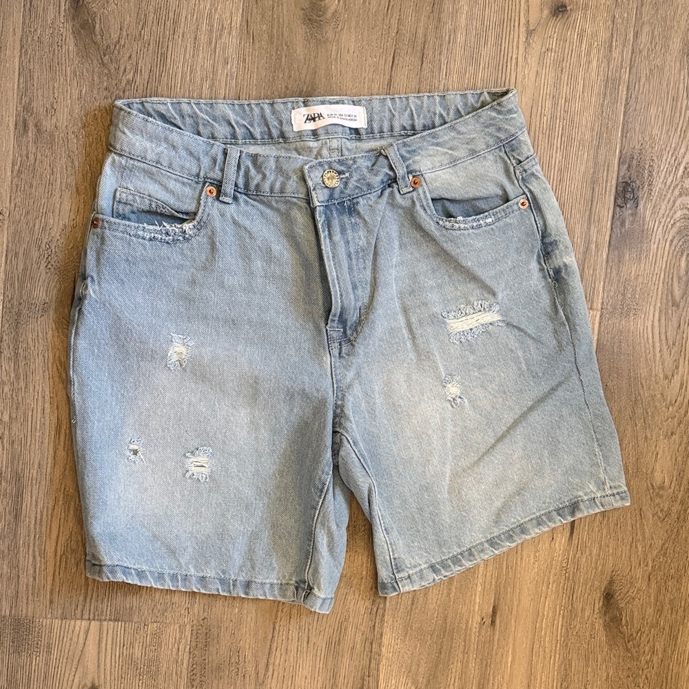Zara Light Blue Jean mom Shorts